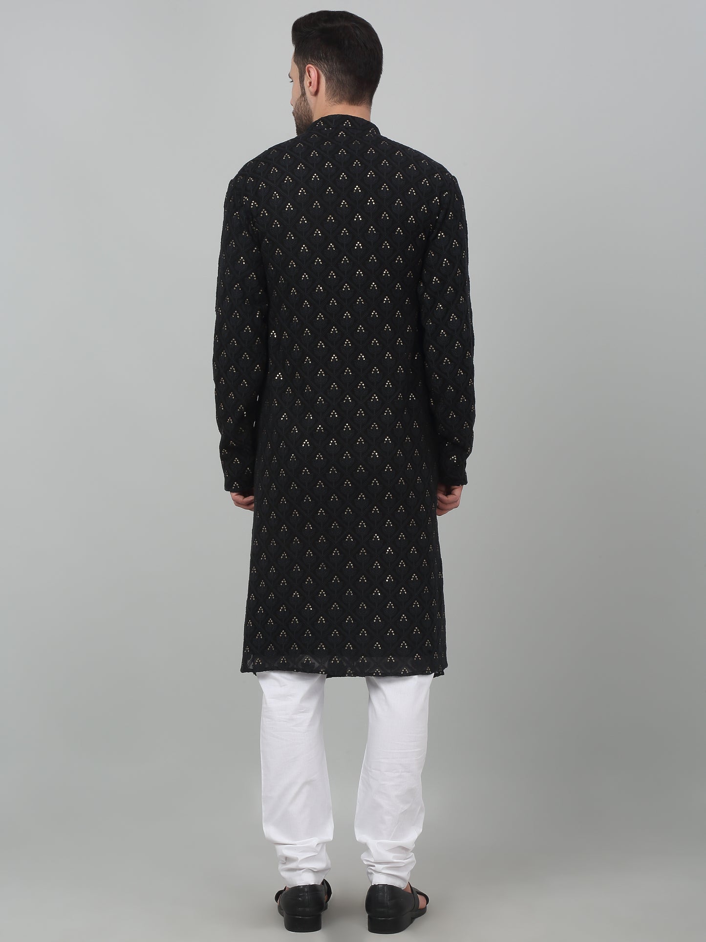 Jahaan Thread Embroidered Kurta Set