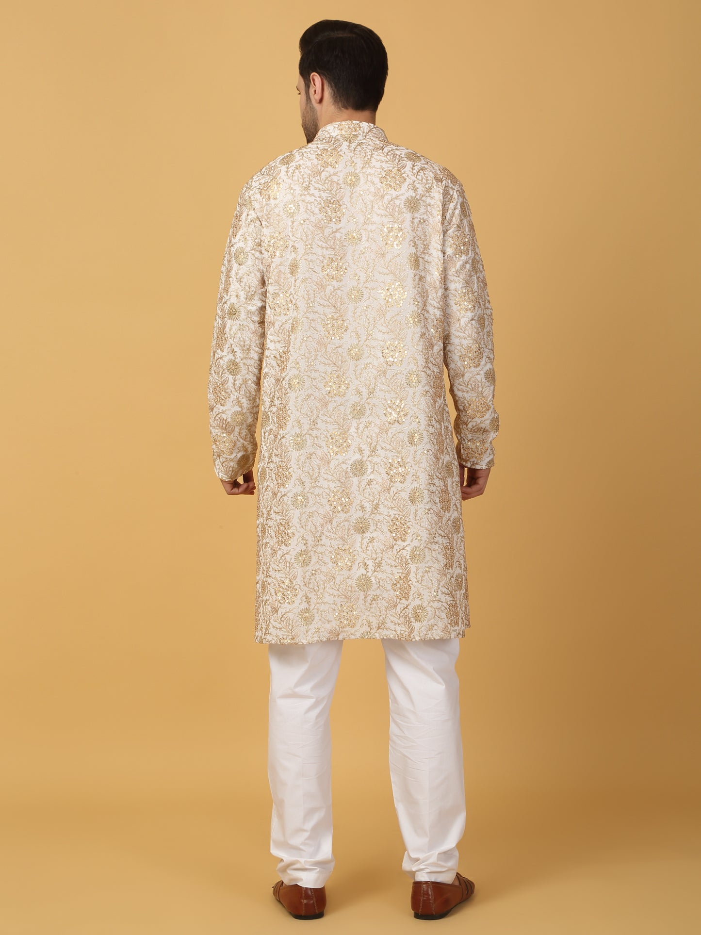 Zar Firdaus  Embroidered  Kurta  Set - Ivory