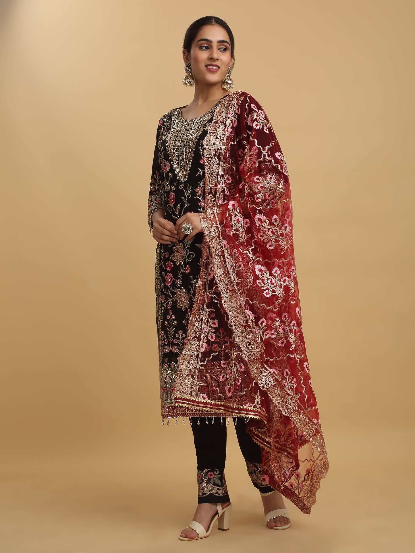 Floral Embroidered Work Kurta Set