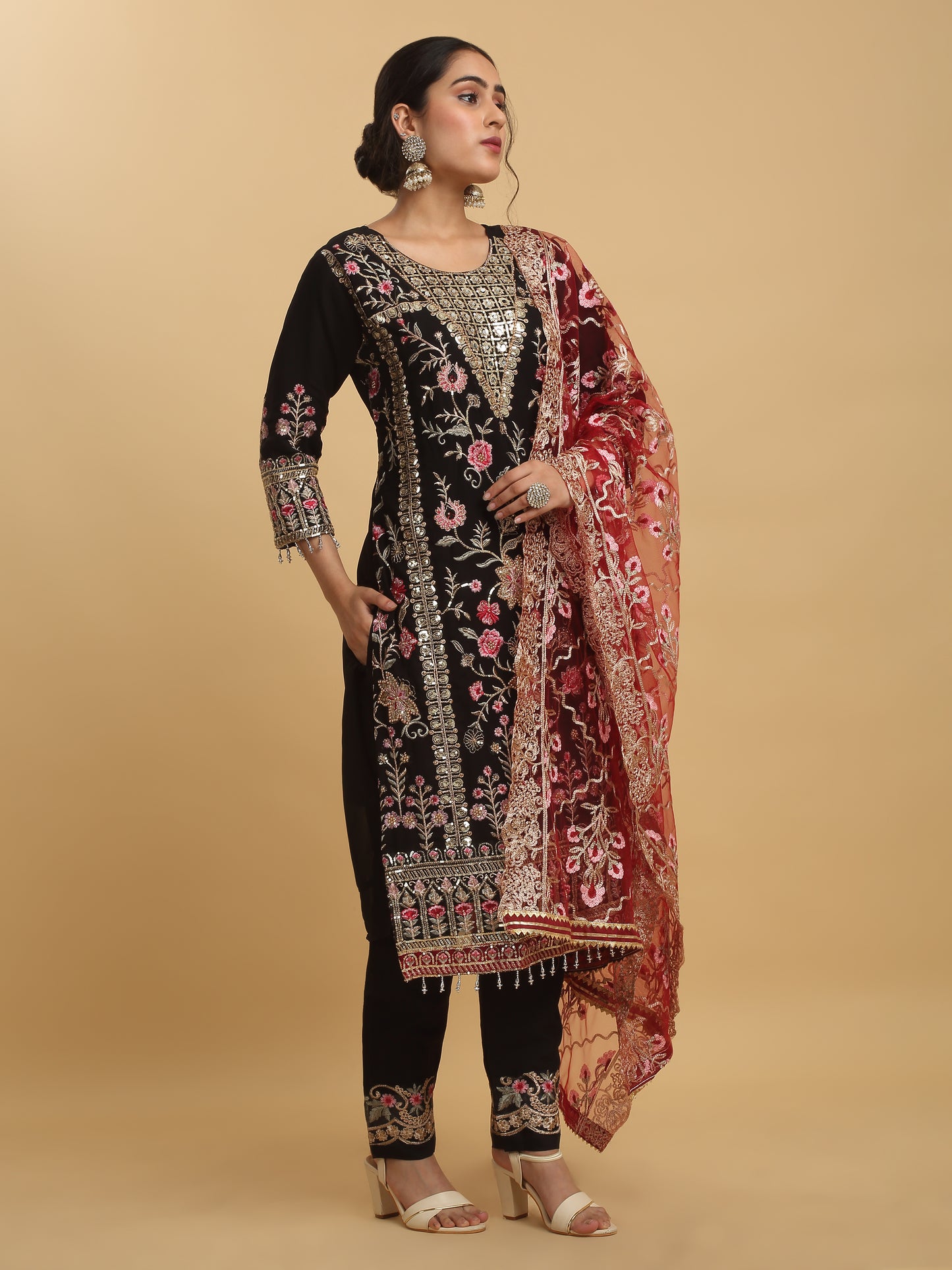 Floral Embroidered Work Kurta Set