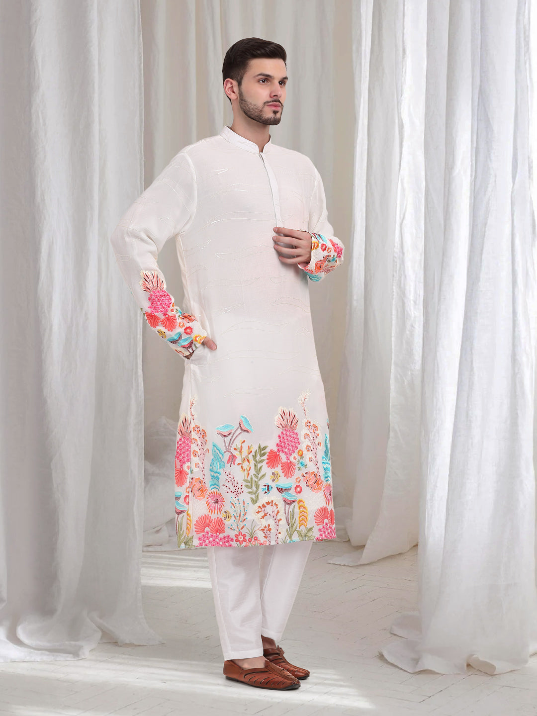 Buta Phool Embroidered Abstract Floral Kurta Pant Set - White