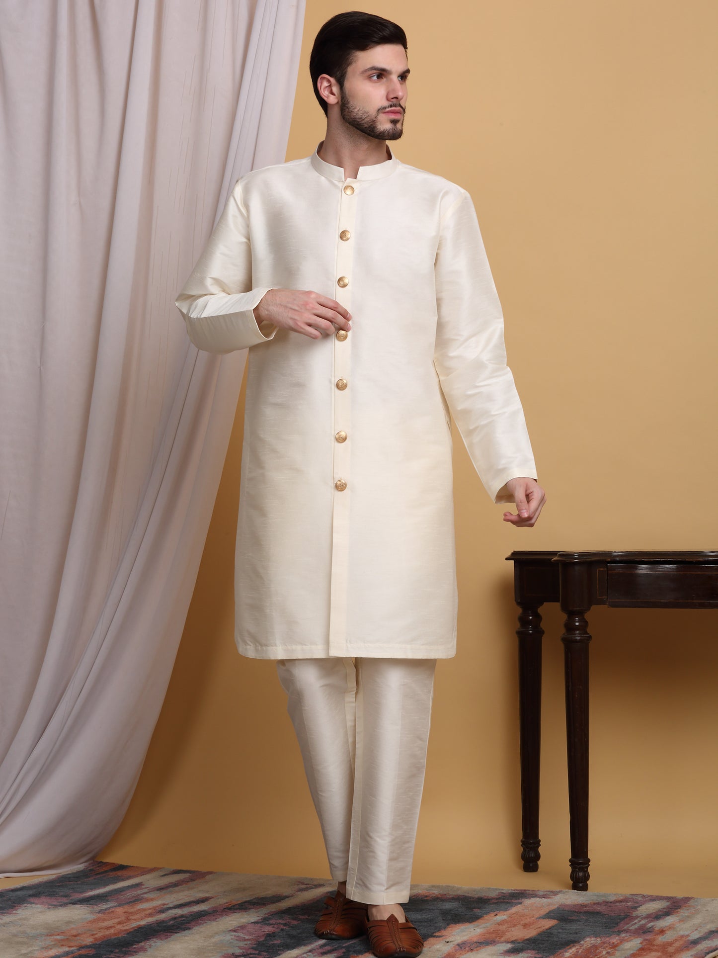 Zardoz Embroidered Open Jacket Set - Ivory