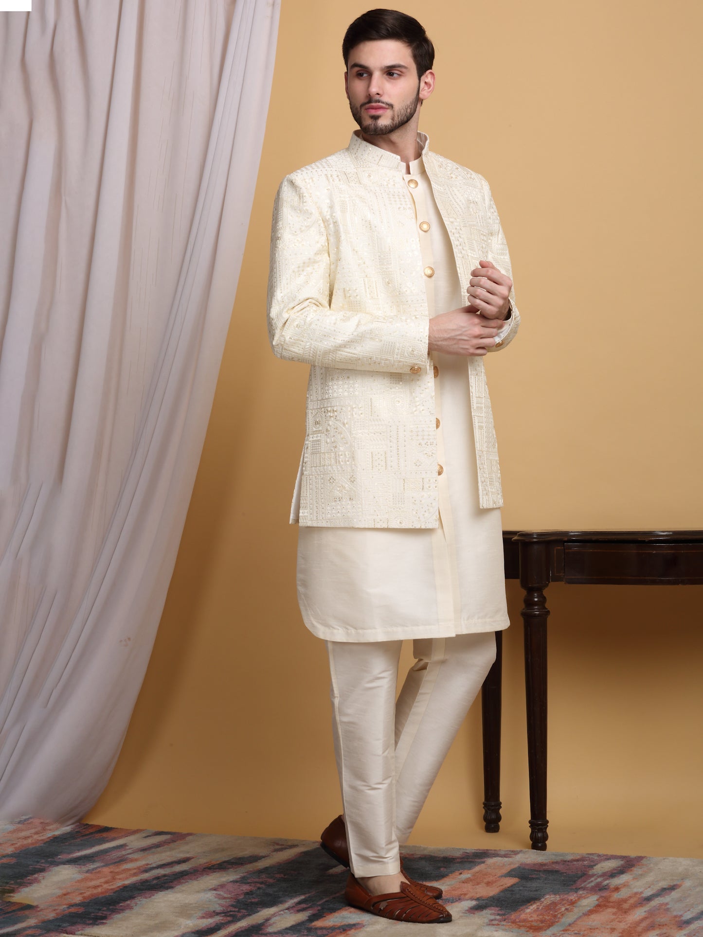 Zardoz Embroidered Open Jacket Set - Ivory