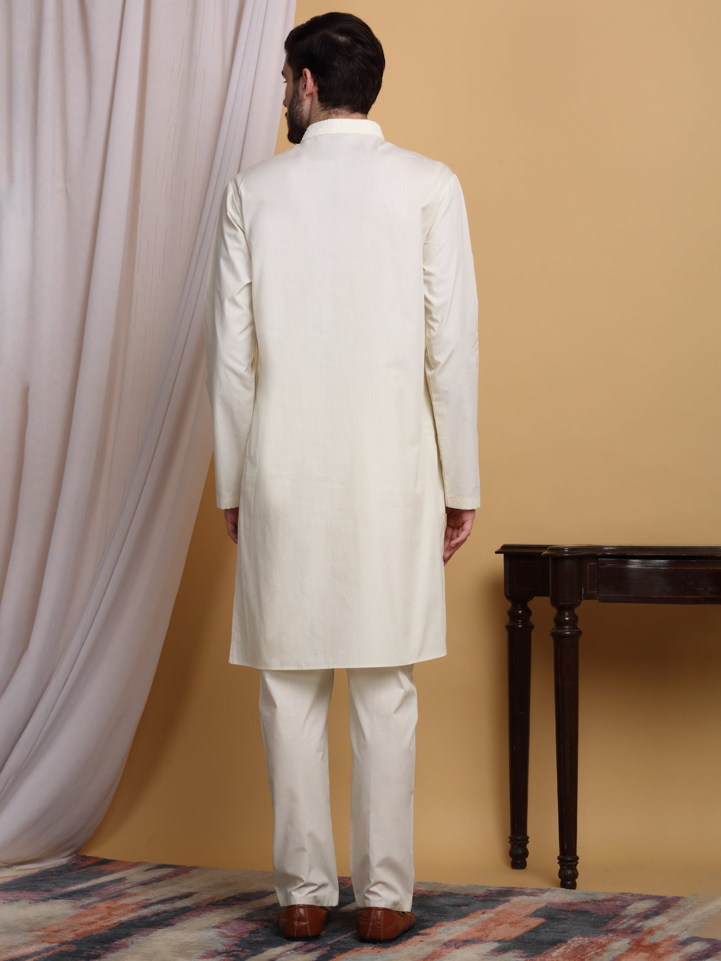 Divyam Embroidered Open Jacket Set - Ivory